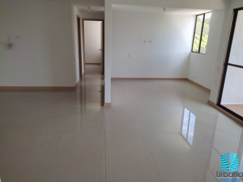 Apartamento en Arriendo en Prados De Sabaneta