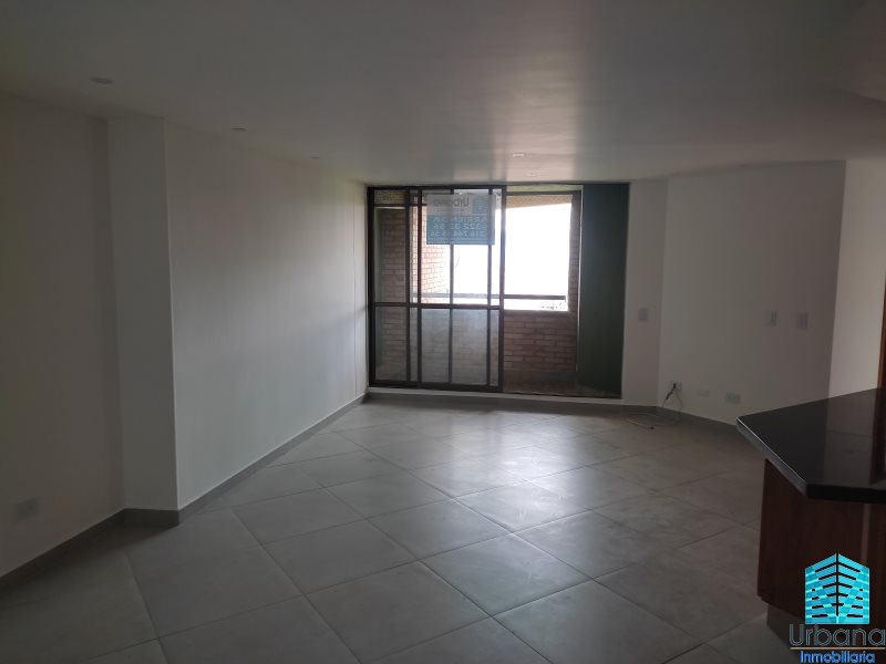 Apartamento en Arriendo en Las Lomitas